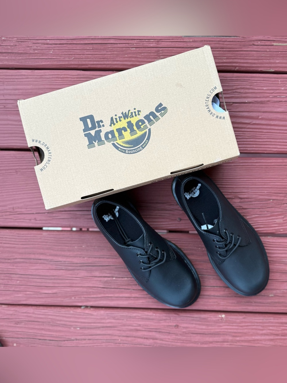Dr. Martens Black Softy T